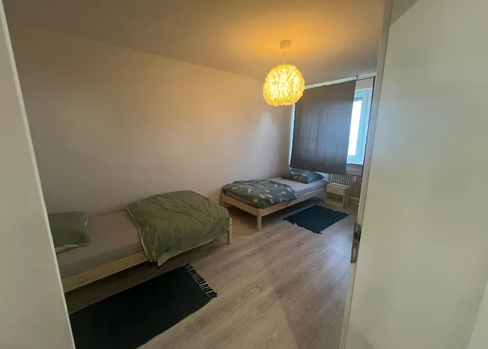 4 Guest - Ffm - Germany